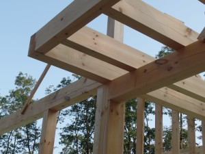 canilever photo closeup, post and beam home, under construction, log homes, log cabins, log cabin kits, Timberhaven, post and beam cabin, post and beam cabin kits, kiln dried, laminated