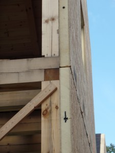 SIPs installed to custom post and beam home, post and beam homes, under construction, log homes, log cabin, log cabin kits, Timberhaven Log Homes, laminated, kiln dried, heavy timbers, SIPs