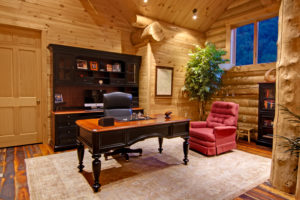 office with desk and chair in log home, Home office, log homes, log cabin homes, log cabins, post and beam homes, timberframe homes, timber frame homes, laminated logs, engineered logs, floor plan designs, kiln dried logs, log homes in Pennsylvania, log homes in PA, Timberhaven Log Homes, Timberhaven Log & Timber Homes