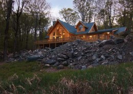 Log Home Living at its Best...