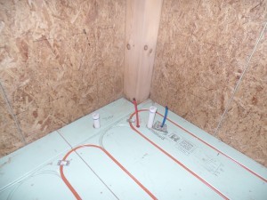 radiant floor heating installation, log homes, log cabins, timber frame homes, laminated logs, engineered logs, floor plan designs, kiln dried logs, log homes in Pennsylvania, Timberhaven Log Homes, Timberhaven Log & Timber Homes