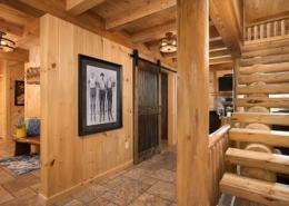 Sacchini Log Cabin Entryway