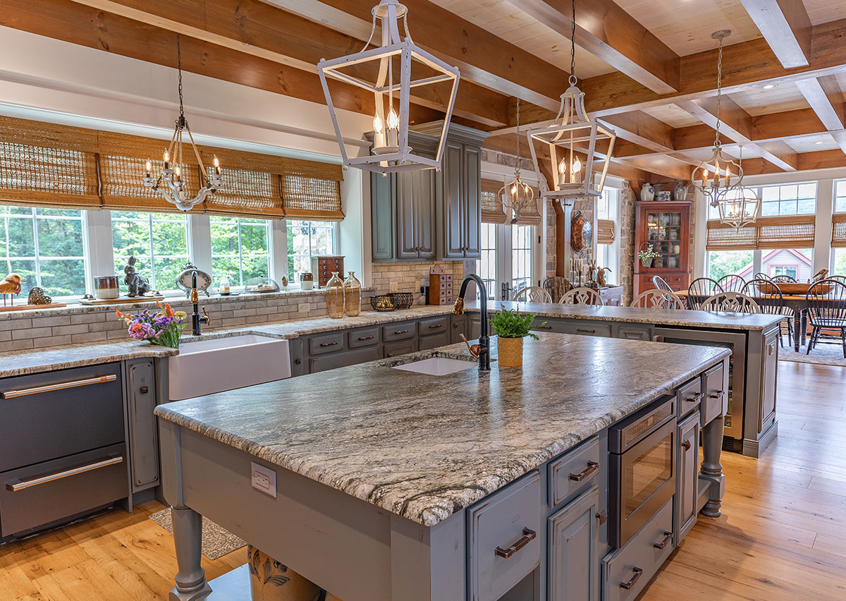 Spacious, elegant kitchen with modern design
